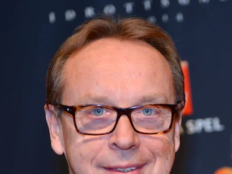 Pär Mårts, tidigare förbundskapten för Tre Kronor, med glasögon på Svenska Idrottsgalan 2014.